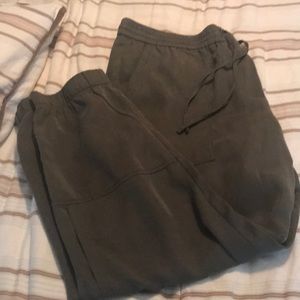 GAP Pants - Gap size XL dressy jogger GAP Pants - Gap size XL dressy jogger